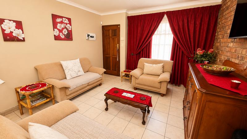 2 Bedroom Property for Sale in Navalsig Free State